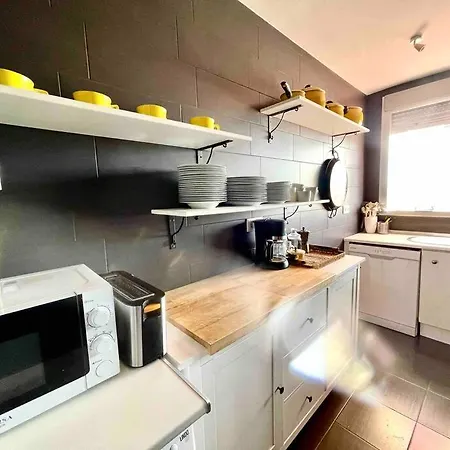 Wonderful Penthouse By The Sea Lepe